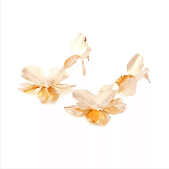 Abstract Gold Flower 🌹 Anthro - Picture 5 of 7